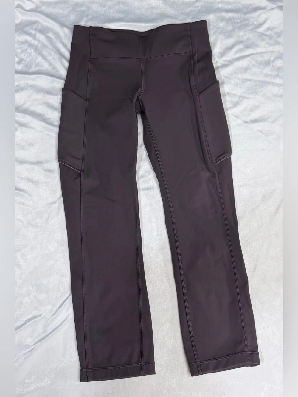 lululemon athletica dark plum High-Rise Side-Pocket Track Pants size 4